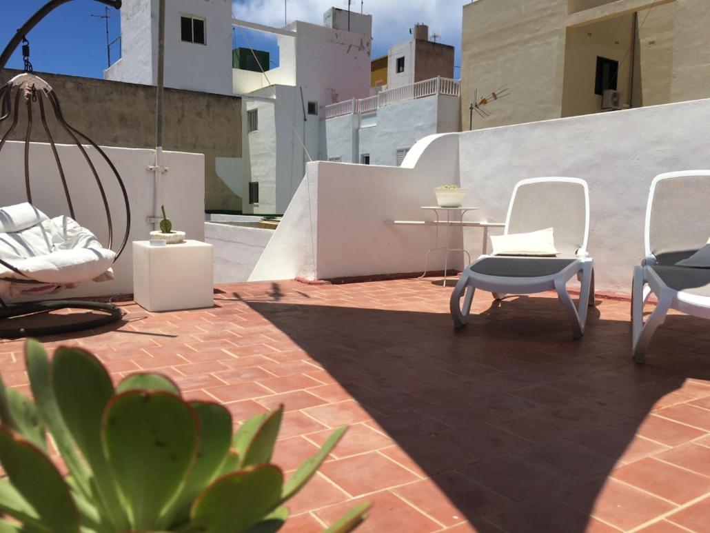 Casa Dona Carmela Guesthouse - Adults Only ซานตาครูซ เด เตเนริเฟ ภายนอก รูปภาพ